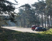 Parkeer 1 plaats Start van de wandeling, de parkeer plaats over het spoor.